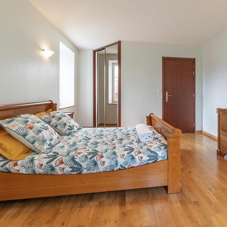Bed and Breakfast Chambre D'Hotes Le Val Du Chapelain Montigny-la-Resle Экстерьер фото